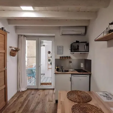 L'antoninplein Centre-maison Carree/p1 Bis *